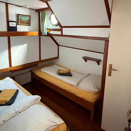 Hotelboot Zwaan Άμστερνταμ Εξωτερικό φωτογραφία