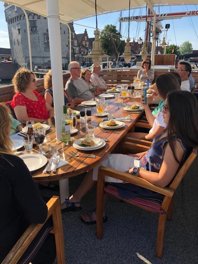 Hotelboot Zwaan Άμστερνταμ Εξωτερικό φωτογραφία