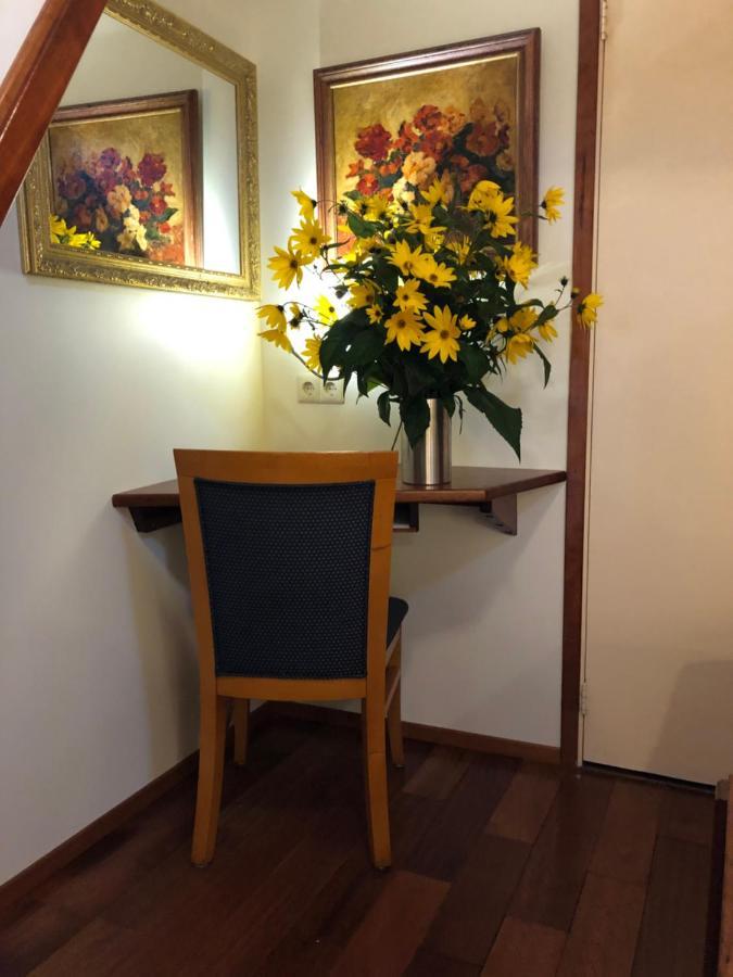 Hotelboot Zwaan Άμστερνταμ Εξωτερικό φωτογραφία