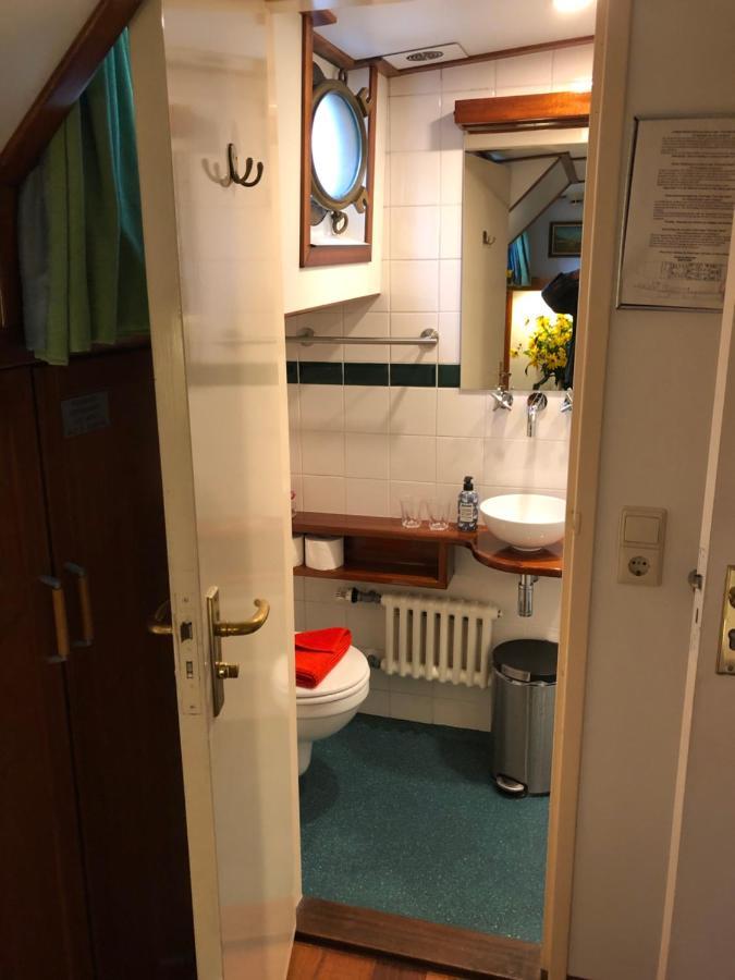 Hotelboot Zwaan Άμστερνταμ Εξωτερικό φωτογραφία