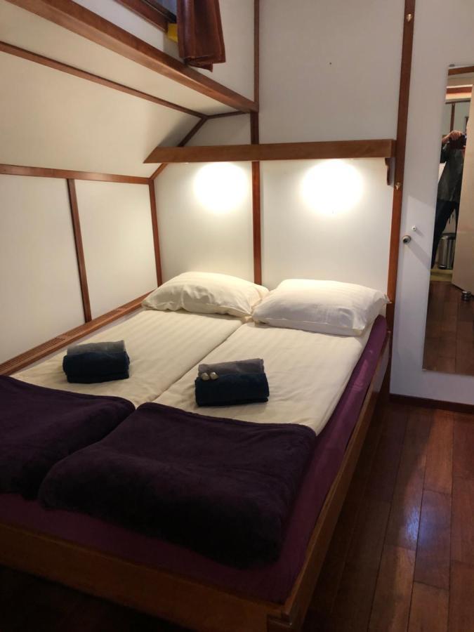 Hotelboot Zwaan Άμστερνταμ Εξωτερικό φωτογραφία