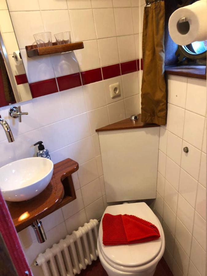 Hotelboot Zwaan Άμστερνταμ Εξωτερικό φωτογραφία